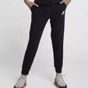 Nike Pants Girls Black Sportswear Club Fleece Jogger Sweatpants DC7207-010 Small